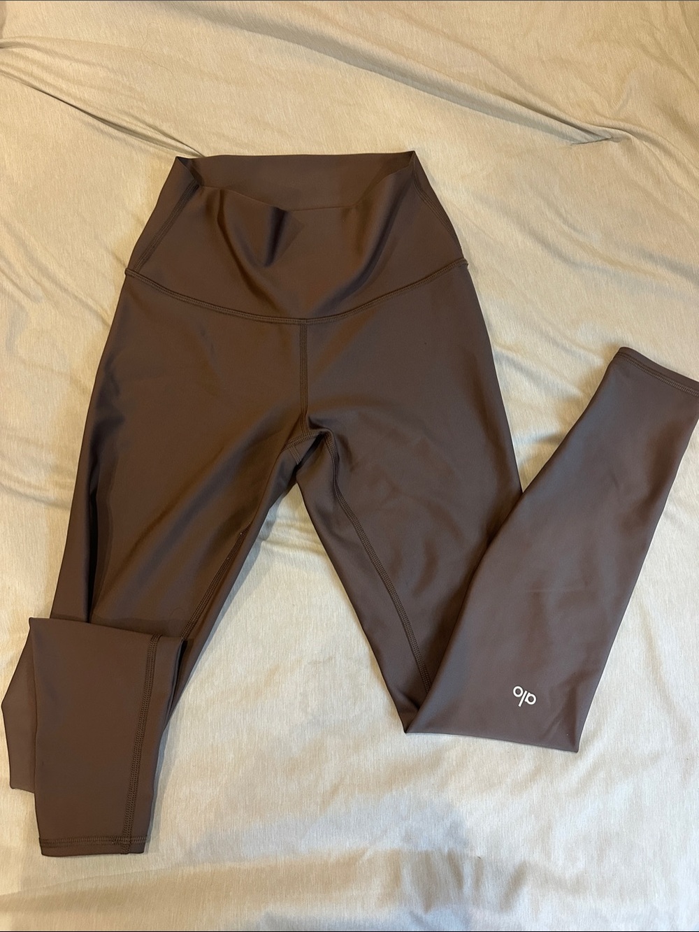 Alo brown leggings